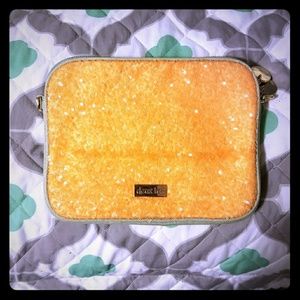 Deux Lux Tablet/Magazine Case